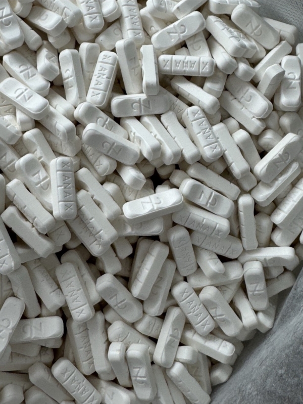 xanax bulk photo